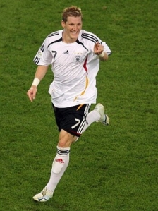 Bastian Schweinsteiger, masuk dalam daftar incaran Juve